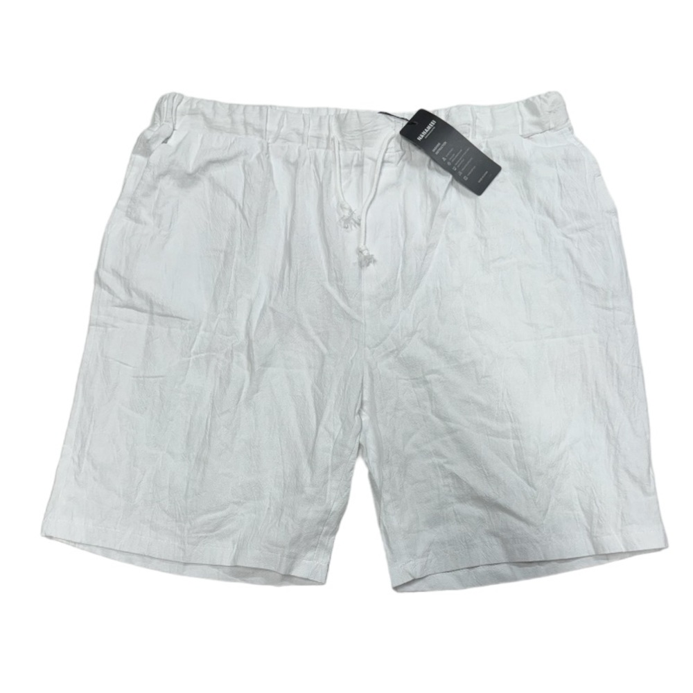Nanameei size 3XL white comfortable men’s shorts.